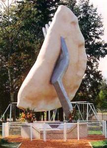 памятник варенику глендон канада