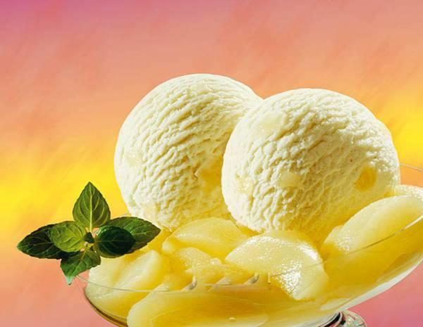 фруктовое мороженое из йогурта с ананасом